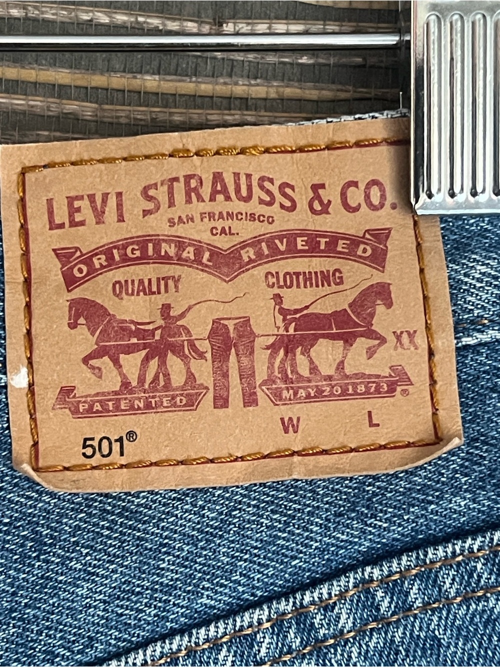 Levis 501 Button Fly Shorts High Rise Mid-Thigh Jean Shorts SZ 25 - Picture 10 of 16